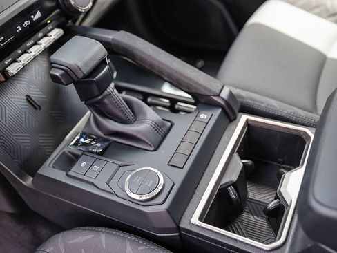 Certified 2026 Toyota Tacoma SR5 RWD image 19