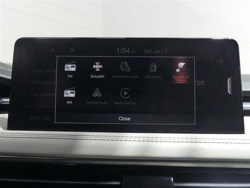 Used 2025 Genesis G70 2.5T image 40