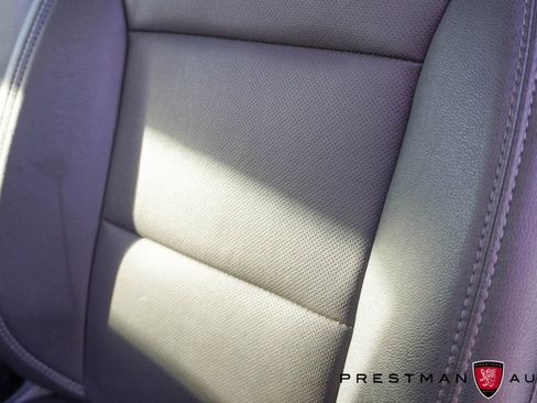 Used 2022 Chevrolet Silverado 3500 LTZ image 28