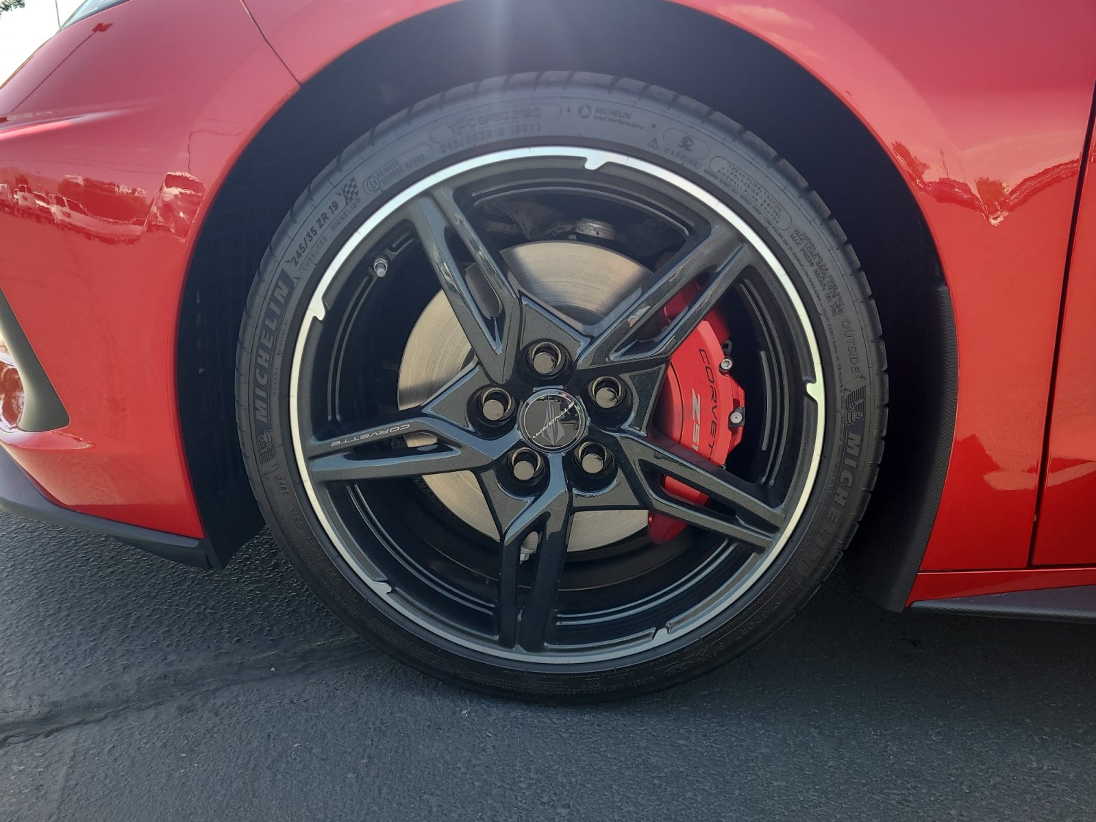Certified 2024 Chevrolet Corvette Stingray Premium Conv w/ Z51 Performance Package RWD image 24
