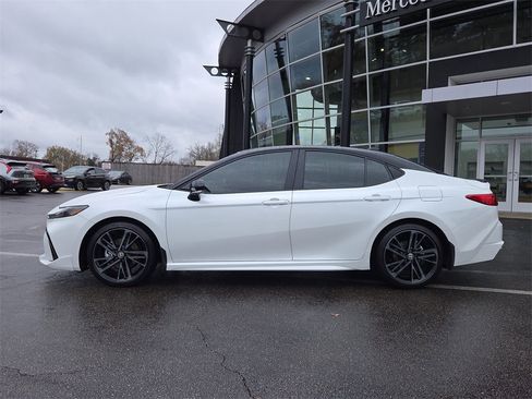 Used 2025 Toyota Camry XSE image 2