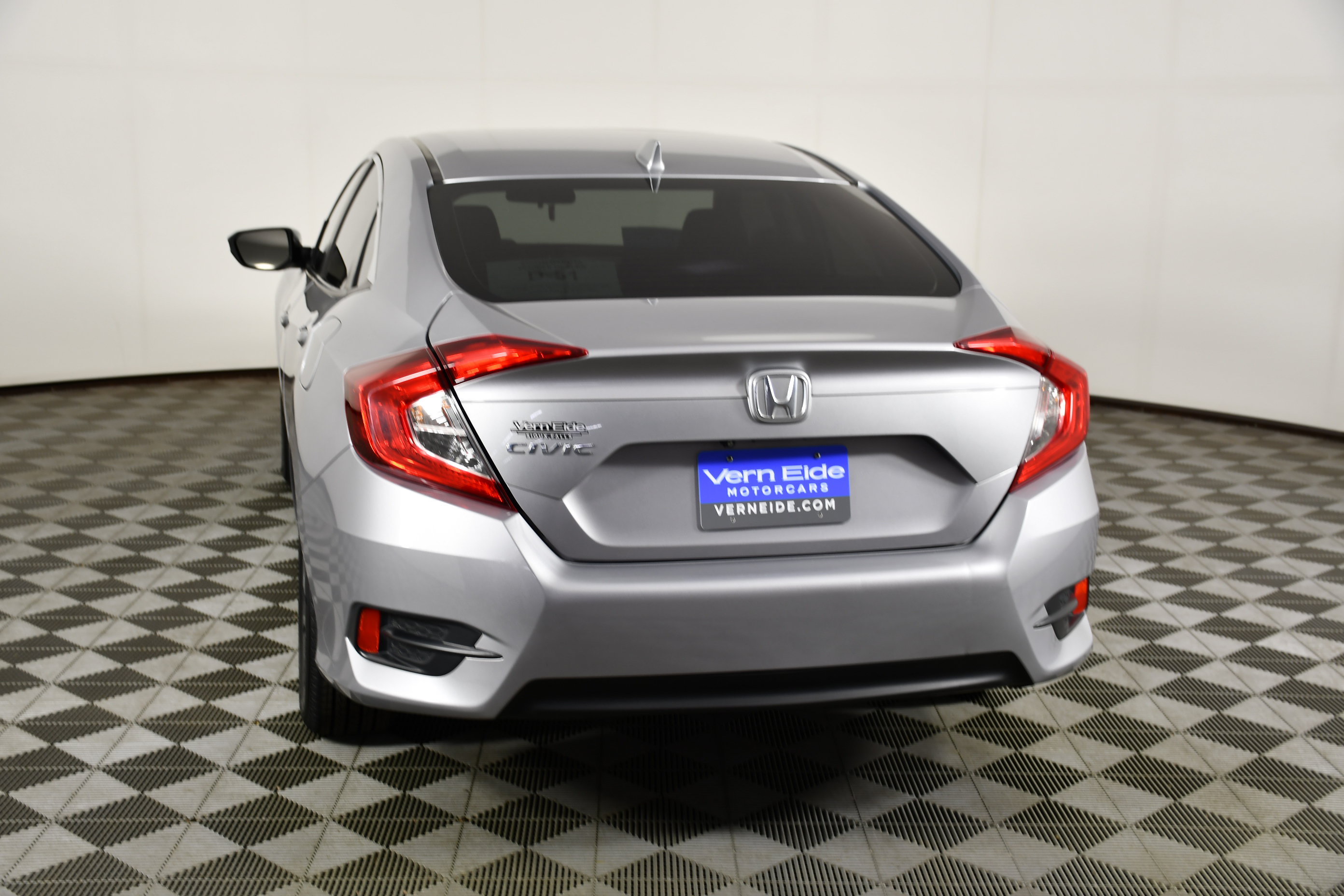Used 2017 Honda Civic EX image 7