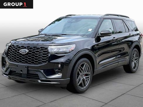Used 2025 Ford Explorer ST-Line w/ ST-Line Street Pack AWD/4WD image 1
