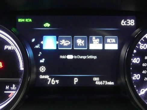 Used 2022 Toyota Camry XSE w/ Navigation Upgrade Package FWD image 33