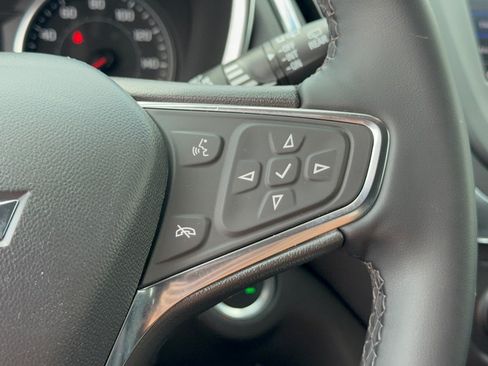 Certified 2024 Chevrolet Equinox LT FWD image 19