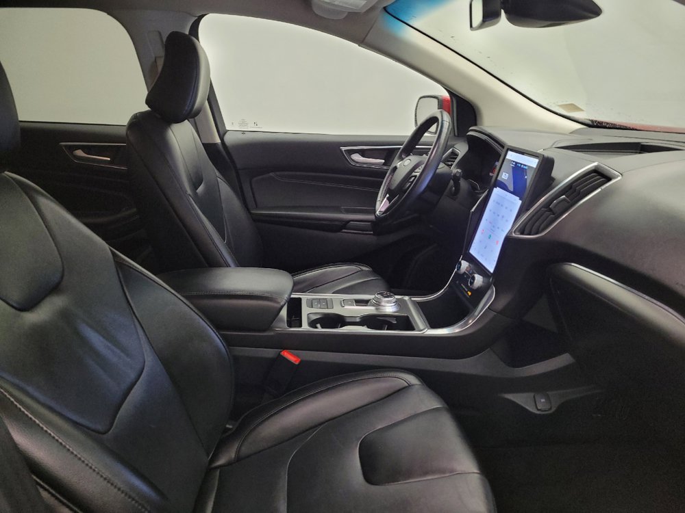 Used 2022 Ford Edge Titanium AWD/4WD image 21