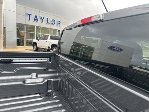 New 2025 Ford Maverick XL w/ Equipment Group 101A image 13