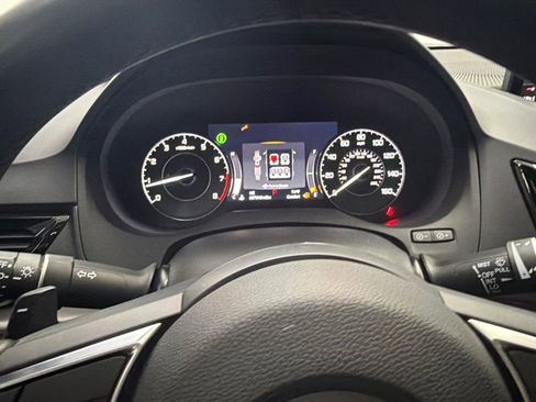 Used 2023 Acura RDX FWD w/ Technology Package image 30