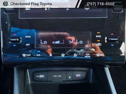 Used 2023 Hyundai Tucson SEL w/ Convenience Package AWD/4WD image 19