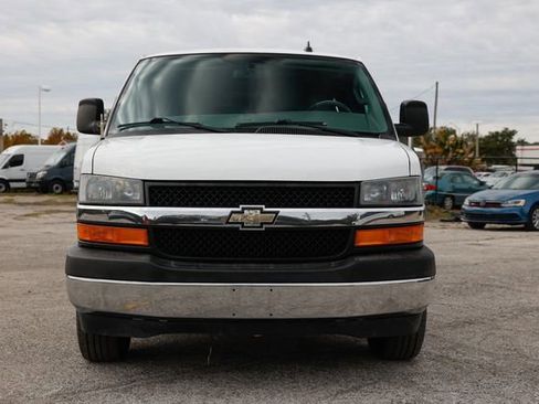 Used 2018 Chevrolet Express 3500 LT w/ LT Preferred Equipment Group image 20