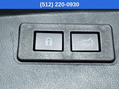 Certified 2025 Subaru Outback Premium image 31