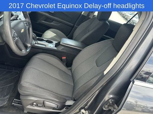 Used 2017 Chevrolet Equinox LS AWD/4WD image 21