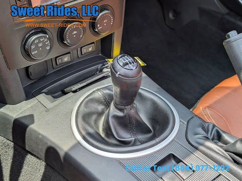 Used 2008 MAZDA MX-5 Miata Grand Touring RWD image 16
