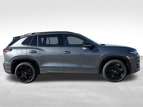 New 2026 Volkswagen Tiguan SE R-Line FWD image 6