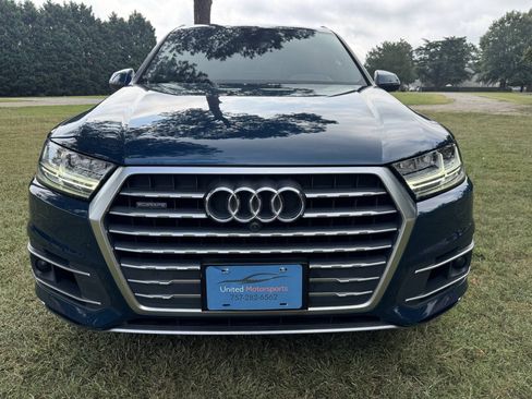 Used 2018 Audi Q7 3.0T Prestige AWD/4WD image 5