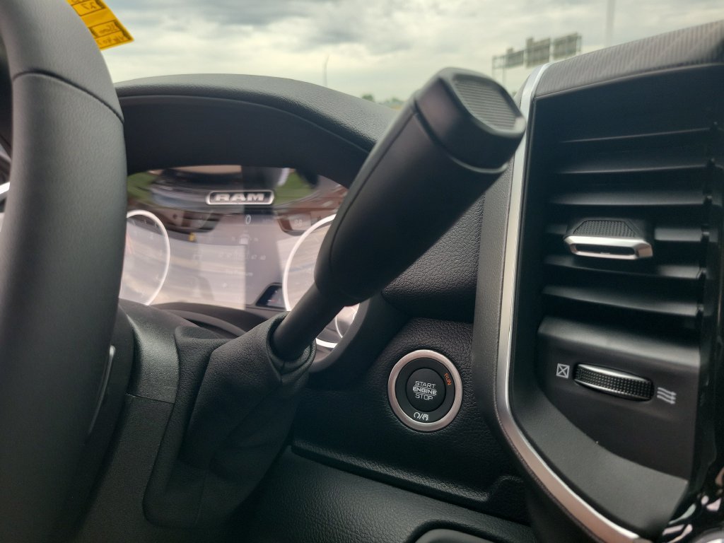New 2027 RAM 3500 Big Horn AWD/4WD image 20