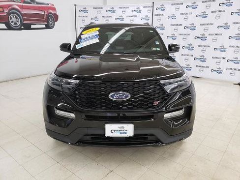 Certified 2022 Ford Explorer ST w/ Equipment Group 401A AWD/4WD image 2
