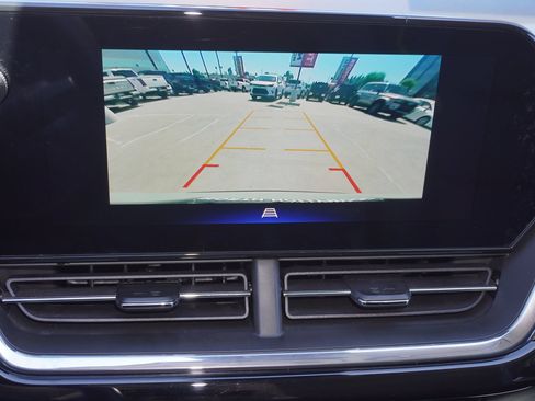 Used 2026 Chevrolet Trax ACTIV w/ Driver Confidence Package FWD image 15