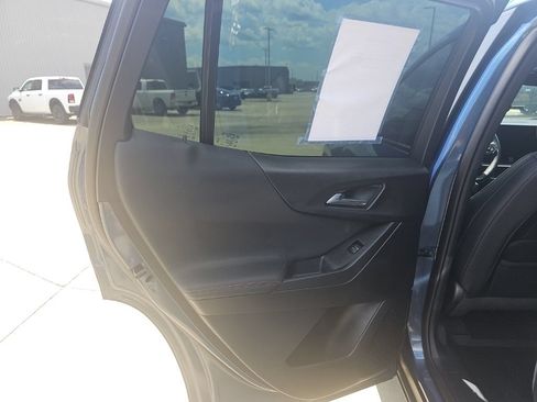 Used 2026 Chevrolet Equinox RS FWD image 14