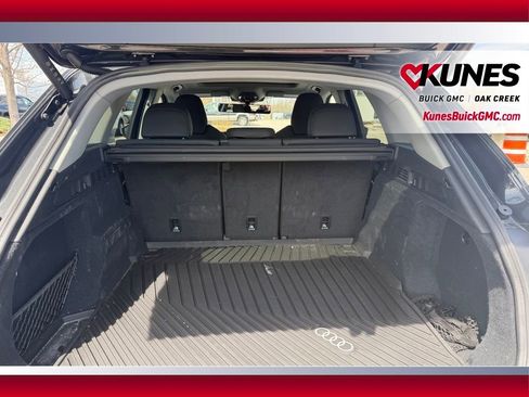 Used 2025 Audi Q5 Premium Plus AWD/4WD image 5