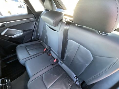 Used 2020 Audi Q3 2.0T Premium w/ Convenience Package image 20