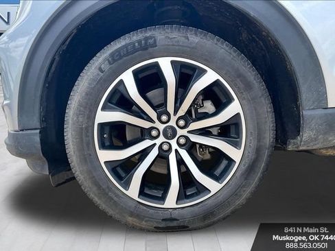 Used 2022 Ford Explorer ST-Line w/ Class IV Trailer Tow Package AWD/4WD image 32