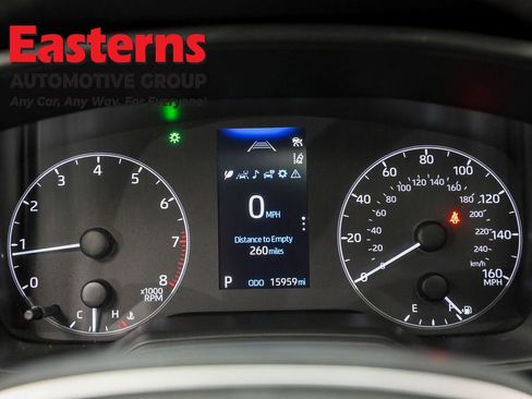 Used 2023 Toyota Corolla Cross LE image 17