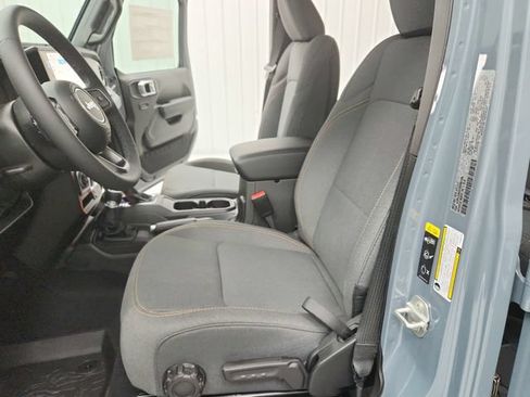 New 2026 Jeep Wrangler Unlimited Sport AWD/4WD image 19