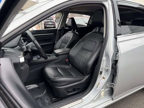 Used 2022 Nissan Altima 2.5 SL FWD image 25