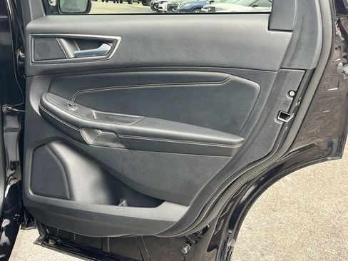 Used 2022 Ford Edge Titanium w/ Equipment Group 301A image 11