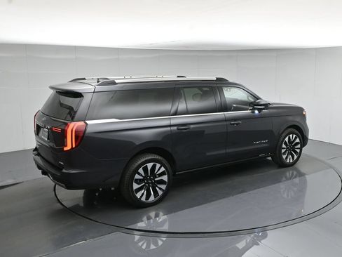 Certified 2025 Ford Expedition Max Platinum w/ Driver's Package AWD/4WD image 47