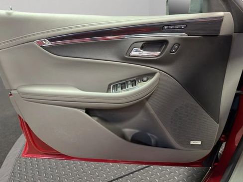 Used 2015 Chevrolet Impala LTZ image 15