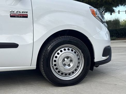 Used 2022 RAM ProMaster City Tradesman image 9