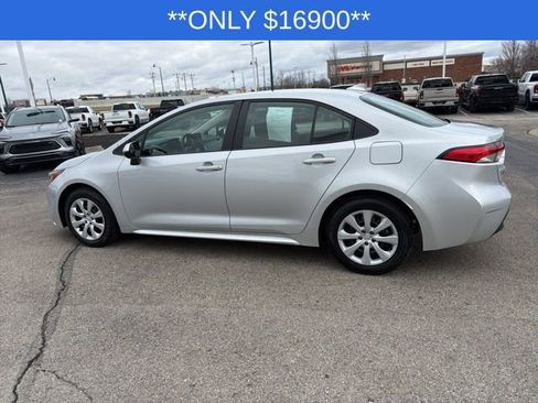 Used 2024 Toyota Corolla LE image 8