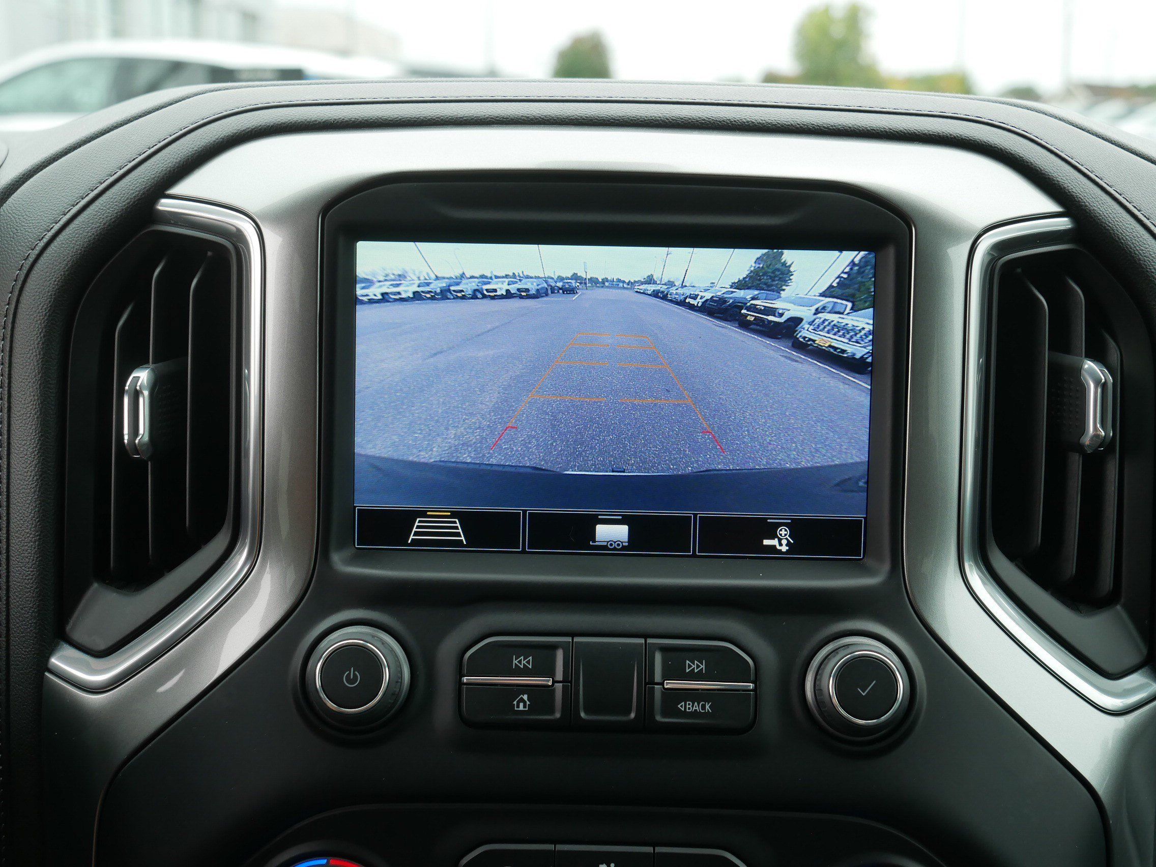 Used 2020 Chevrolet Silverado 1500 LT w/ All-Star Edition AWD/4WD image 27