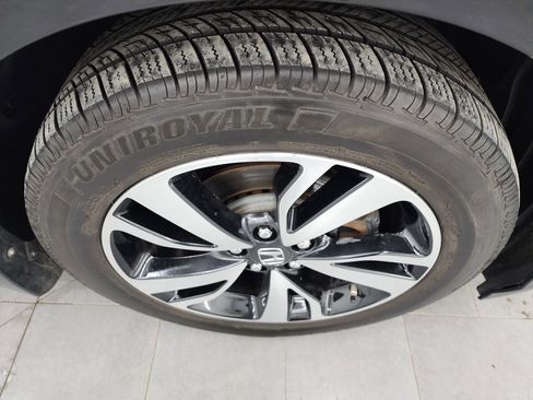 Used 2019 Honda Odyssey Elite image 3