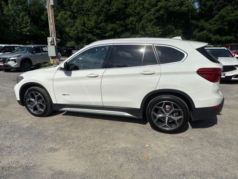 Used 2016 BMW X1 xDrive28i AWD/4WD image 5