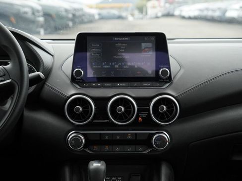 Certified 2025 Nissan Sentra SV FWD image 20