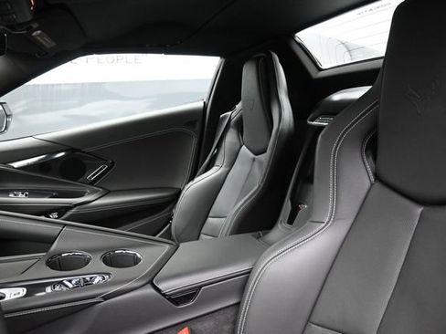 Used 2026 Chevrolet Corvette Stingray Preferred Conv w/ Z51 Performance Package RWD image 16