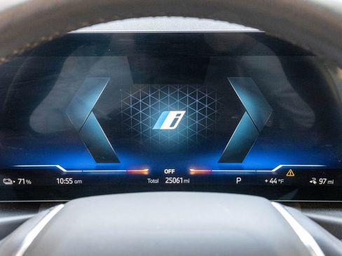 Used 2023 BMW i4 eDrive35 w/ Premium Package RWD image 3