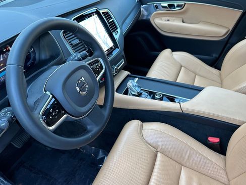 Certified 2023 Volvo XC90 T8 Ultimate w/ Lounge Package image 14
