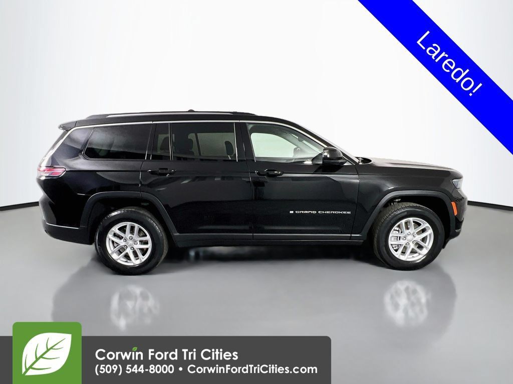 Used 2023 Jeep Grand Cherokee L Laredo w/ Luxury Tech Group I AWD/4WD image 19