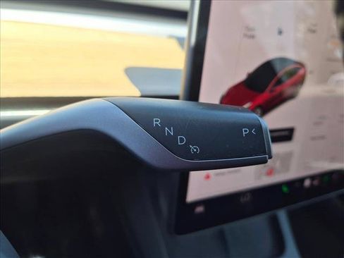 Used 2022 Tesla Model 3 Long Range AWD/4WD image 14