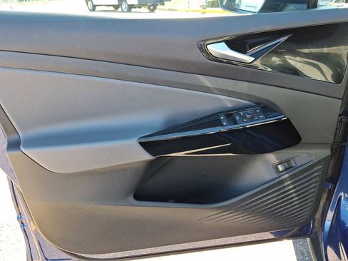 Used 2022 Volkswagen ID.4 Pro S image 28