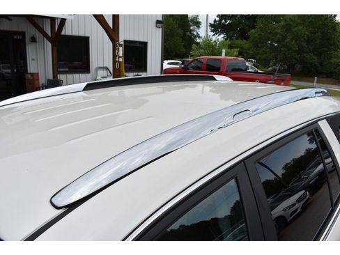 Used 2011 Buick Enclave CXL image 49