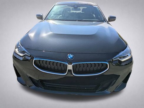 New 2025 BMW 230i xDrive Coupe w/ Convenience Package AWD/4WD image 9