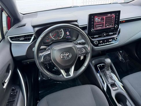Used 2022 Toyota Corolla SE FWD image 30