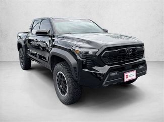 Certified 2025 Toyota Tacoma TRD Off-Road AWD/4WD video 3