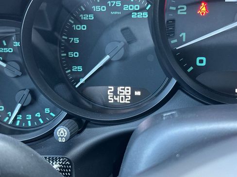 Certified 2016 Porsche 911 R image 30