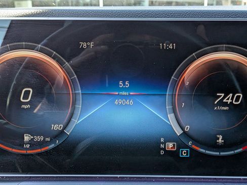 Used 2022 Mercedes-Benz GLE 350 4MATIC image 11